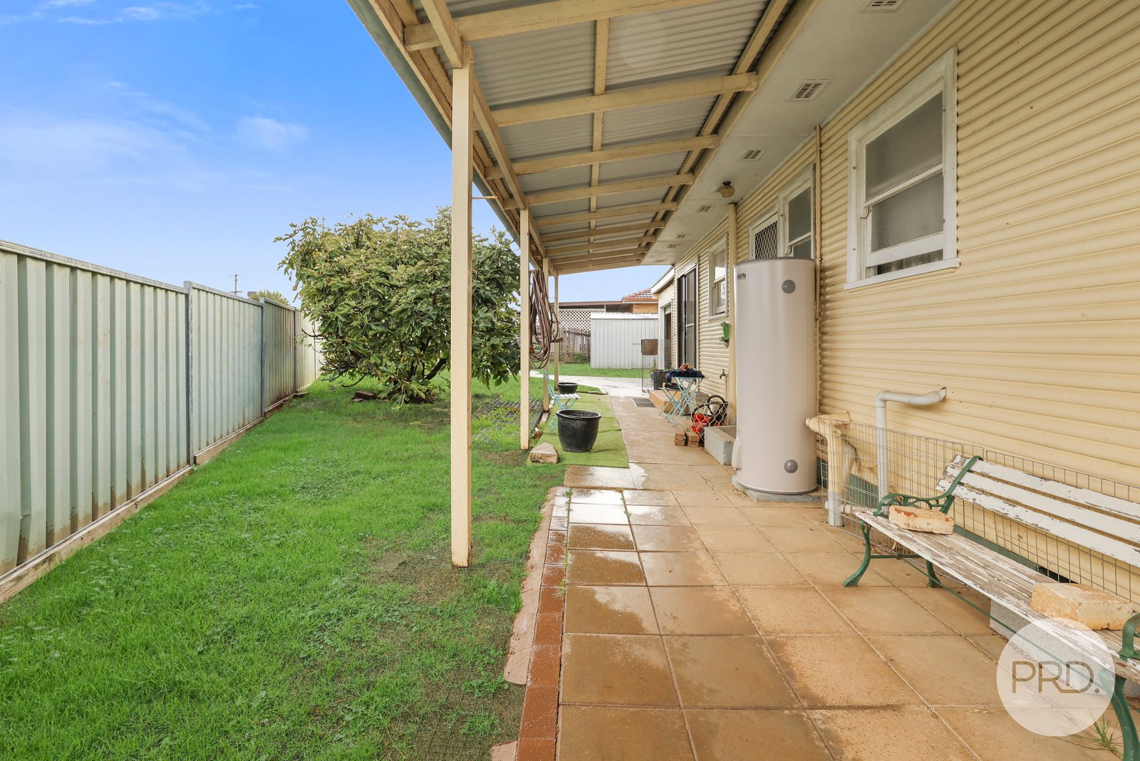 1 Flynn Street TAMWORTH 11