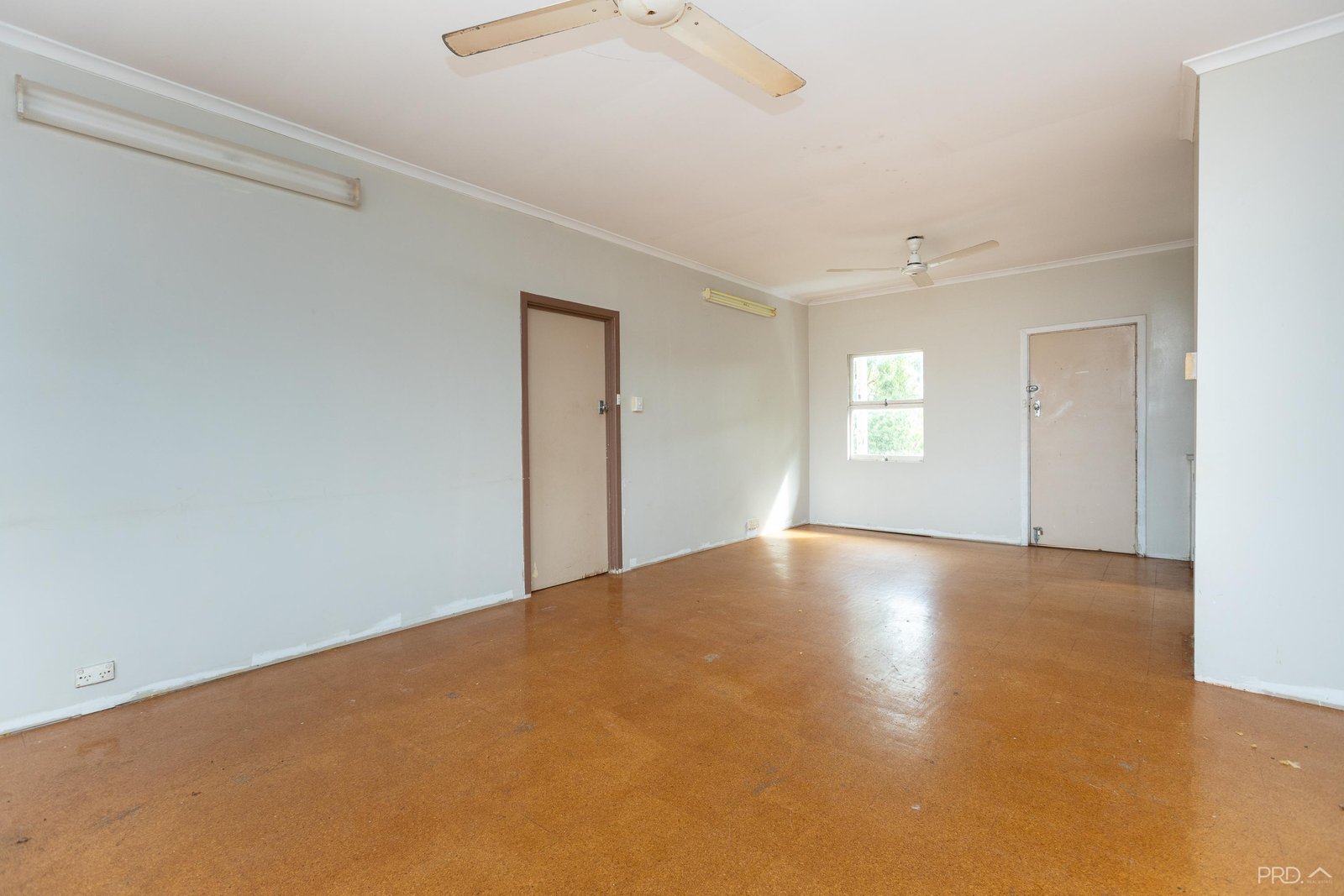 1 Fong Street ROEBUCK 4