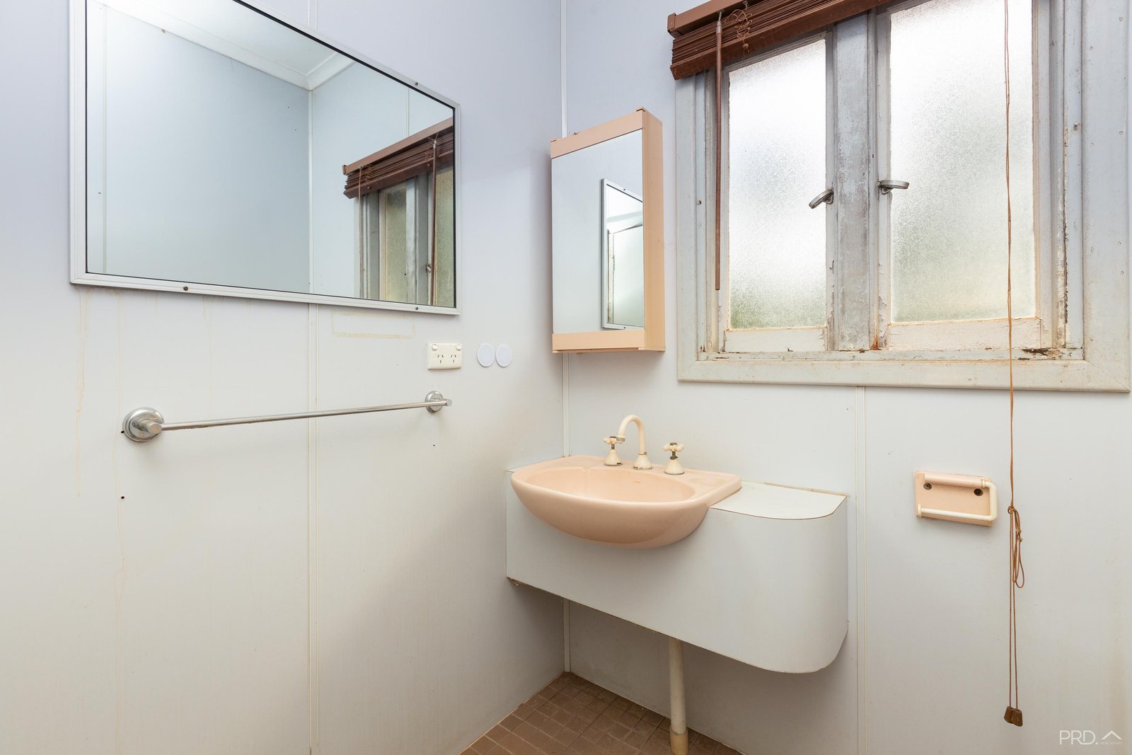 1 Fong Street ROEBUCK 7