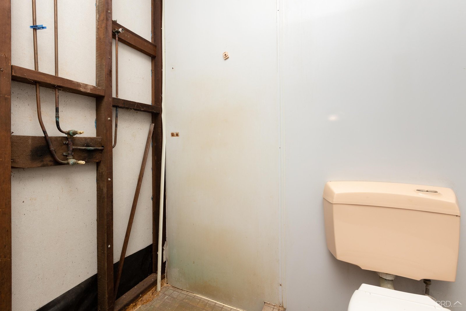 1 Fong Street ROEBUCK 8