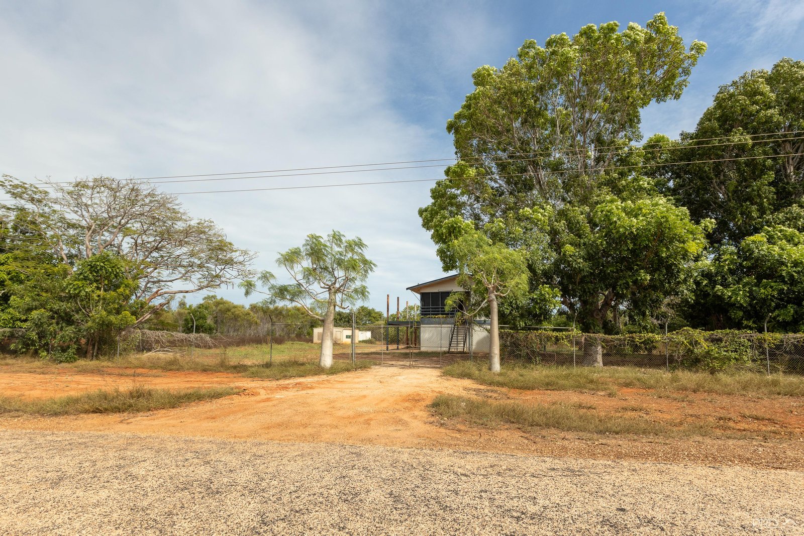 1 Fong Street ROEBUCK 28