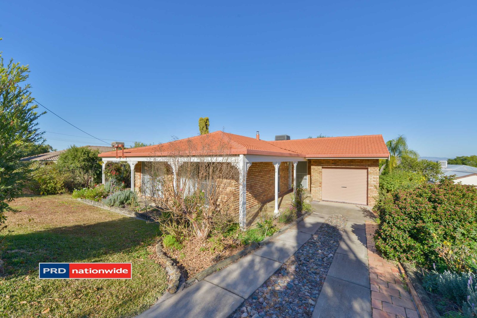 1 Ford Street TAMWORTH 3