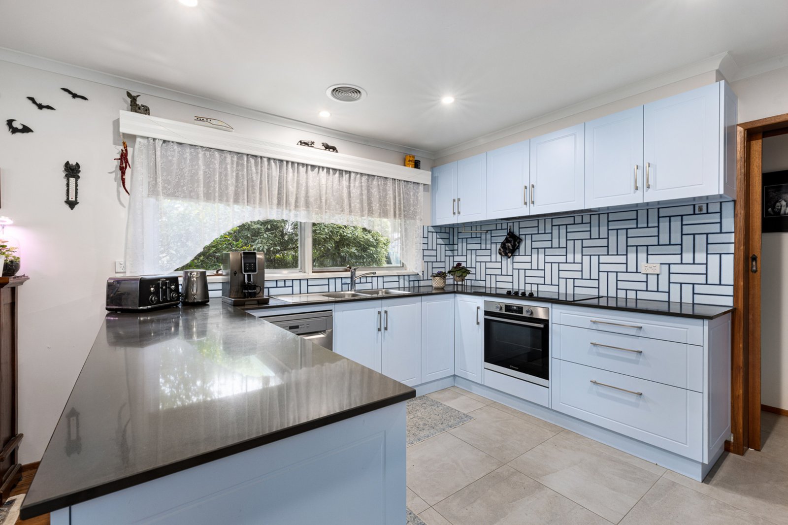Gallery: 1 Forest Court