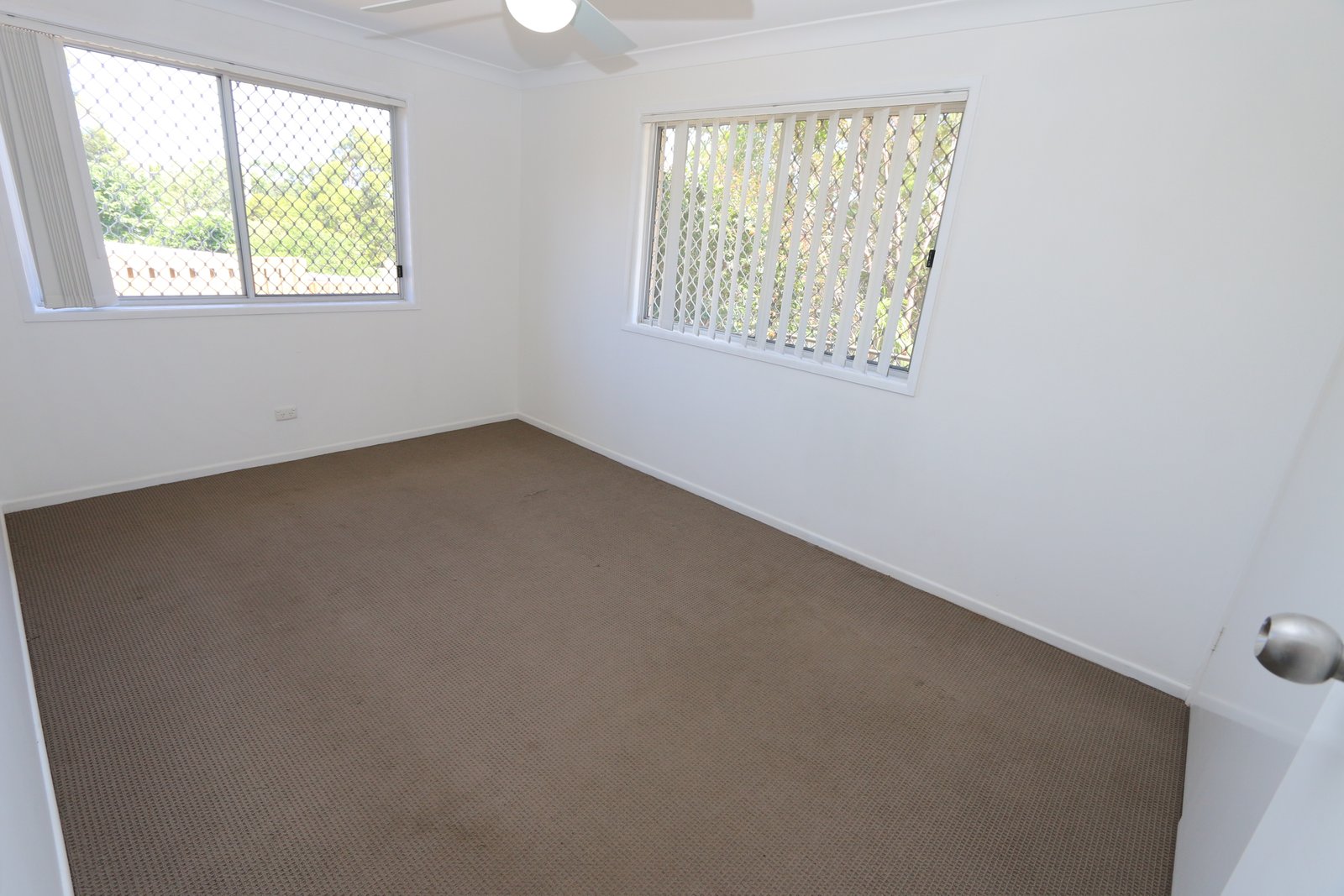 1 Forrest Avenue MOLENDINAR 4