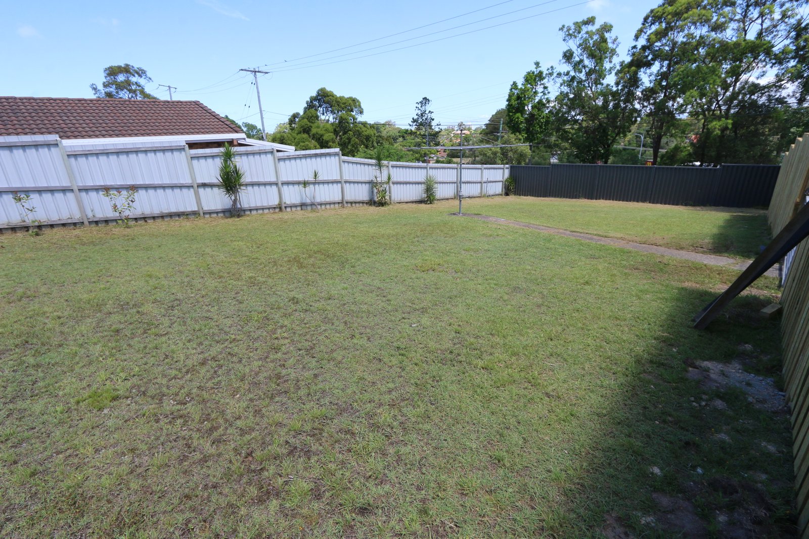 1 Forrest Avenue MOLENDINAR 8