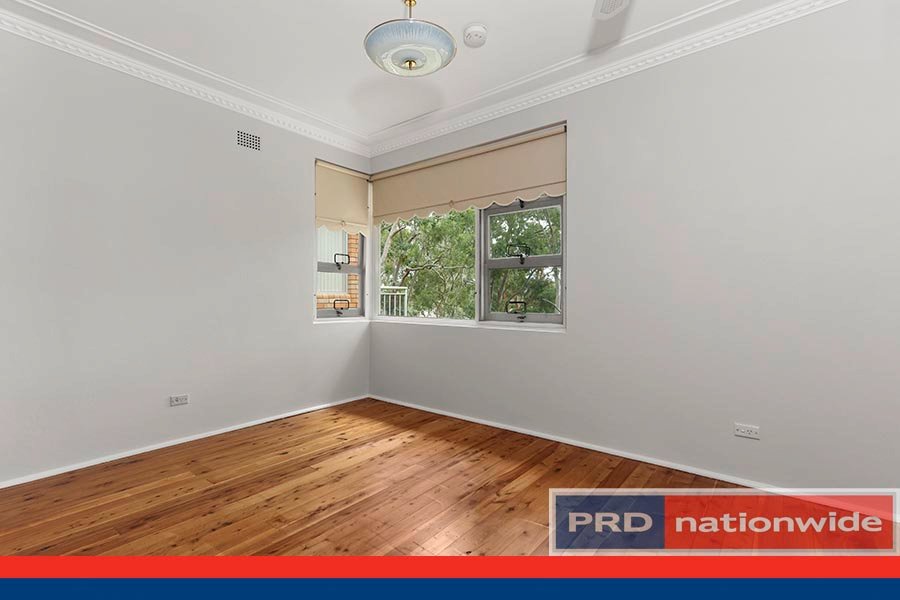1 Freeman Avenue OATLEY 6