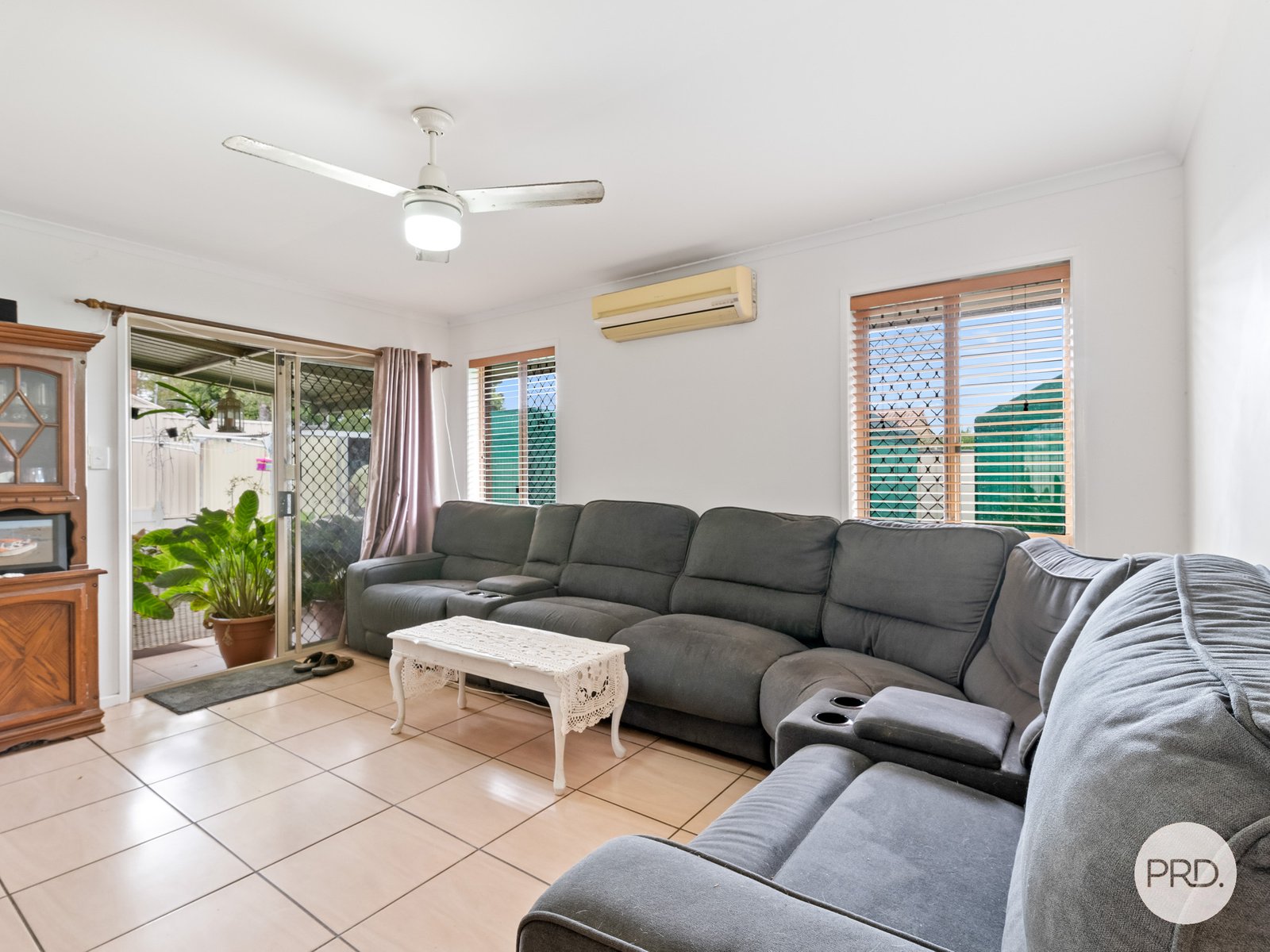 1 French Street EAGLEBY 2