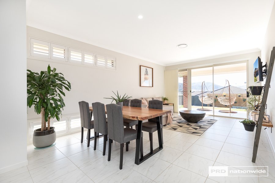 1 Galah Drive TAMWORTH 5