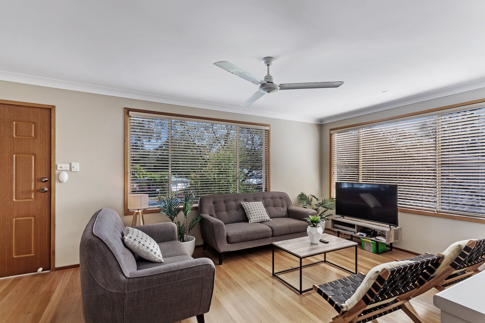 1 Garden Place SHOAL BAY 3