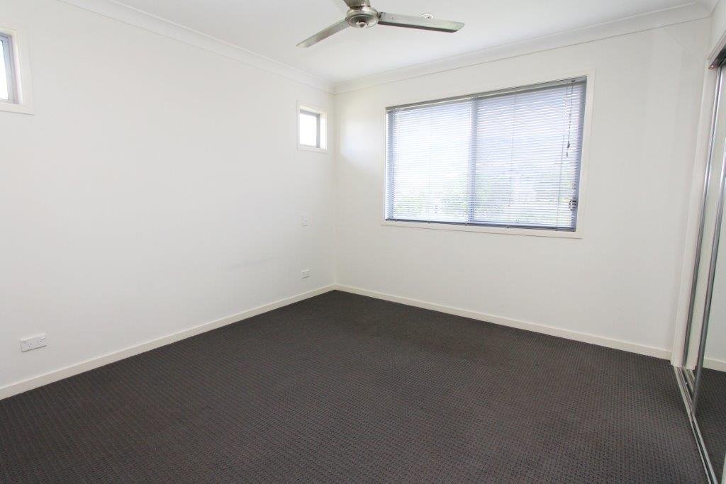 1 Garigal Court UPPER COOMERA 10