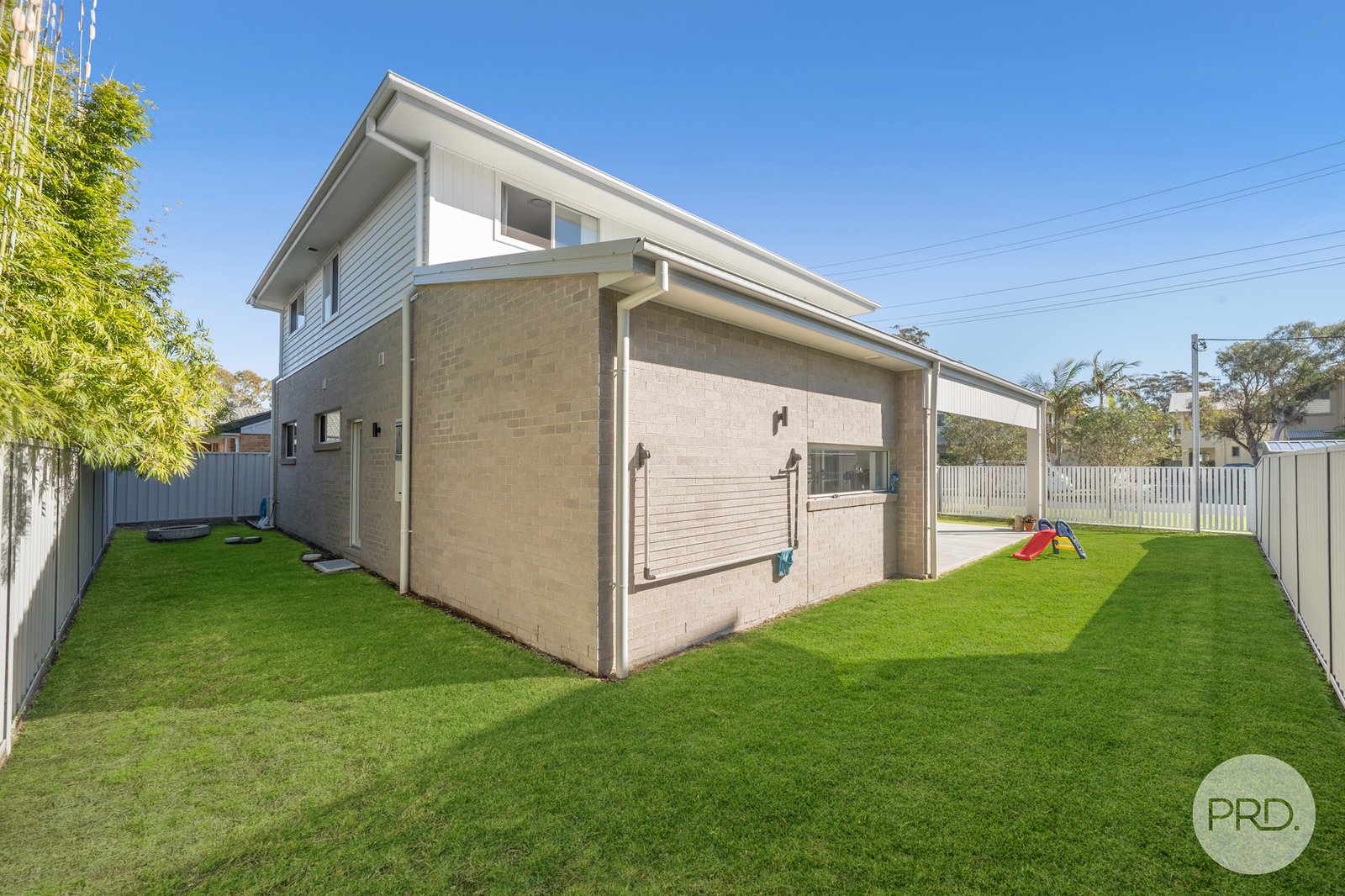 1 Gilchrist Road SALAMANDER BAY 9