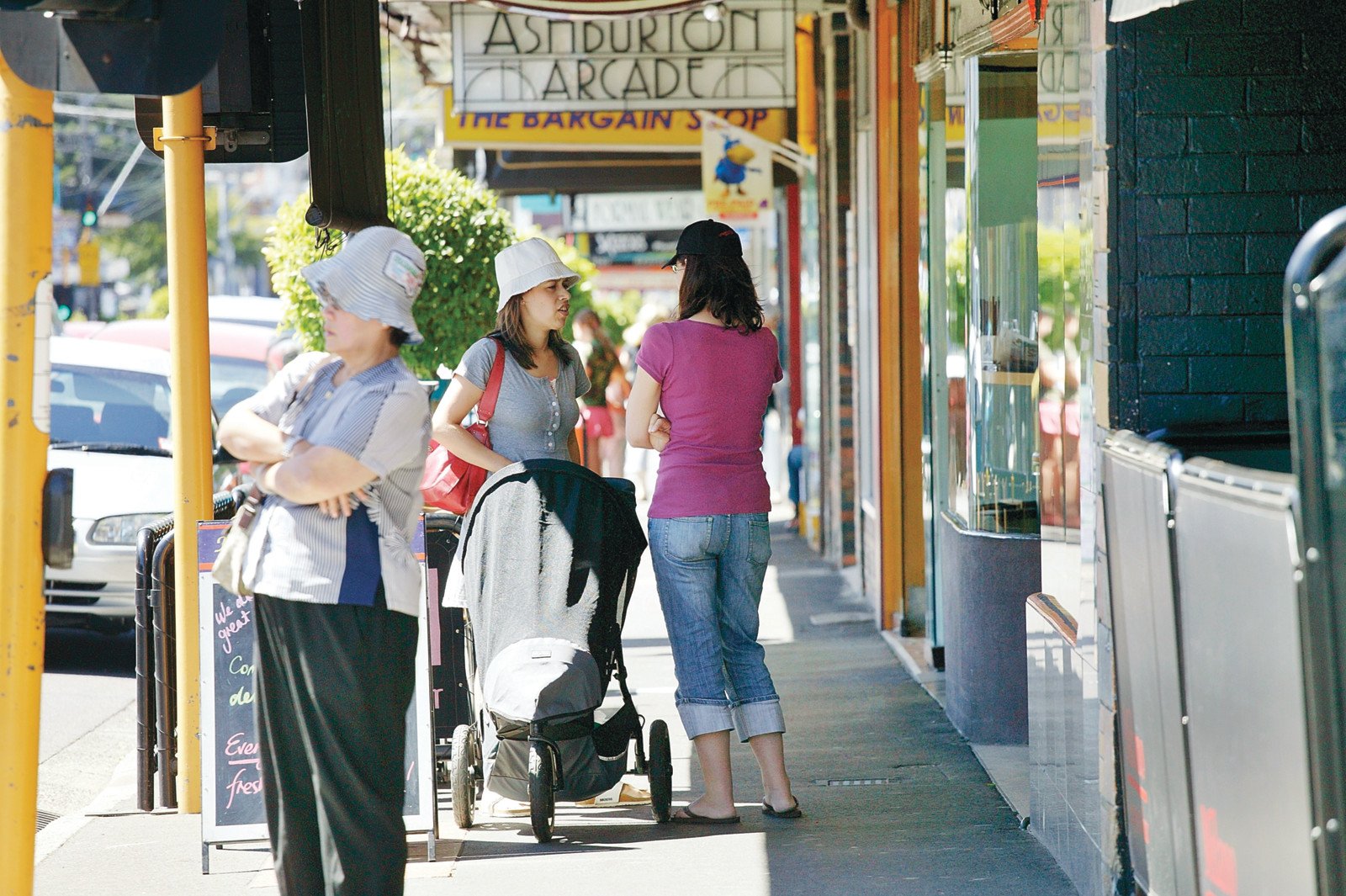1 Glen Road, Ashburton, VIC