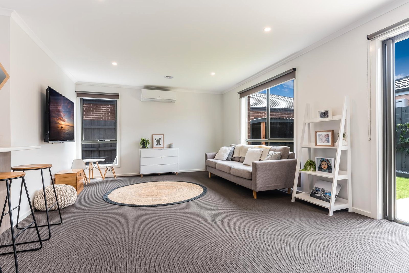 Gallery: 1 Glendale Drive