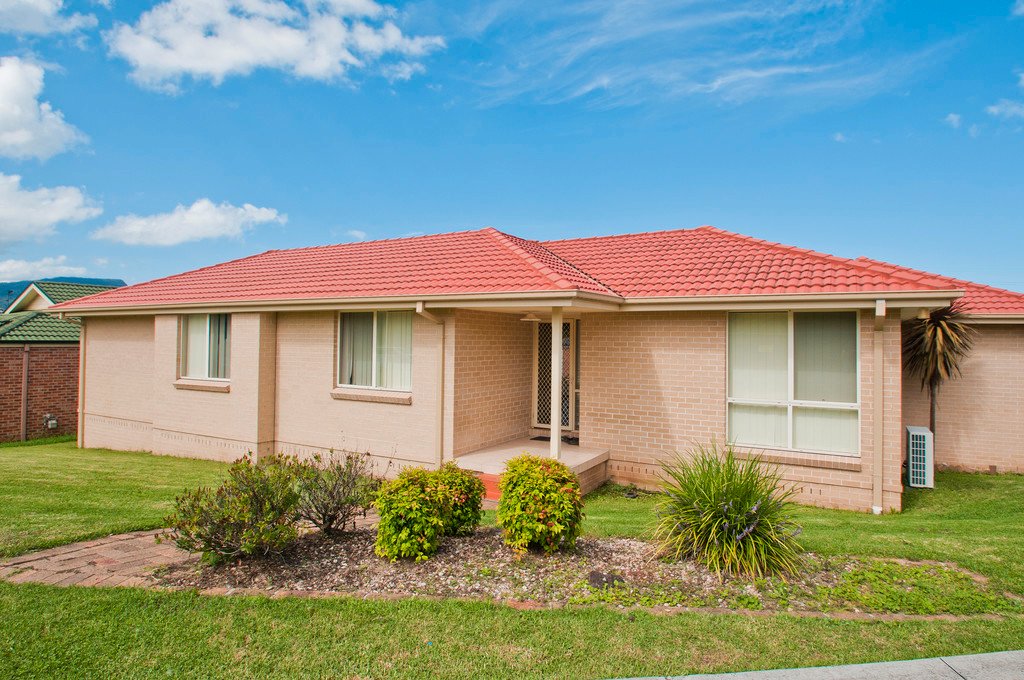 1 Glenlee Dr  HORSLEY 3