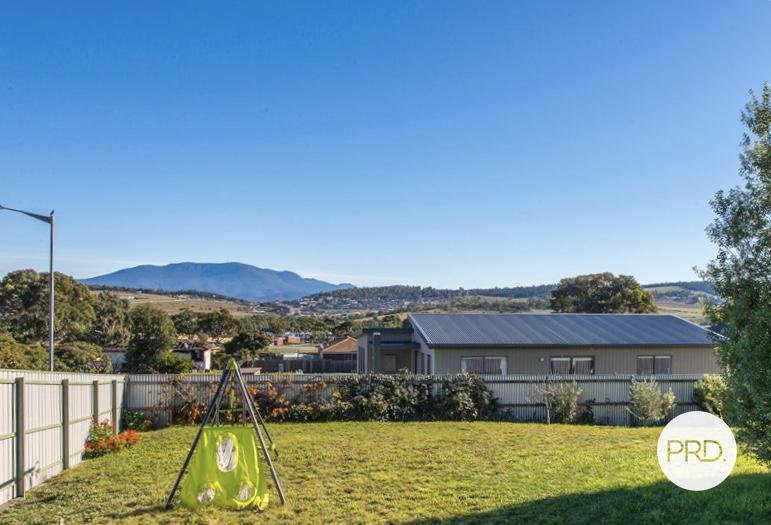 1 Grangefield Court CLARENDON VALE 11