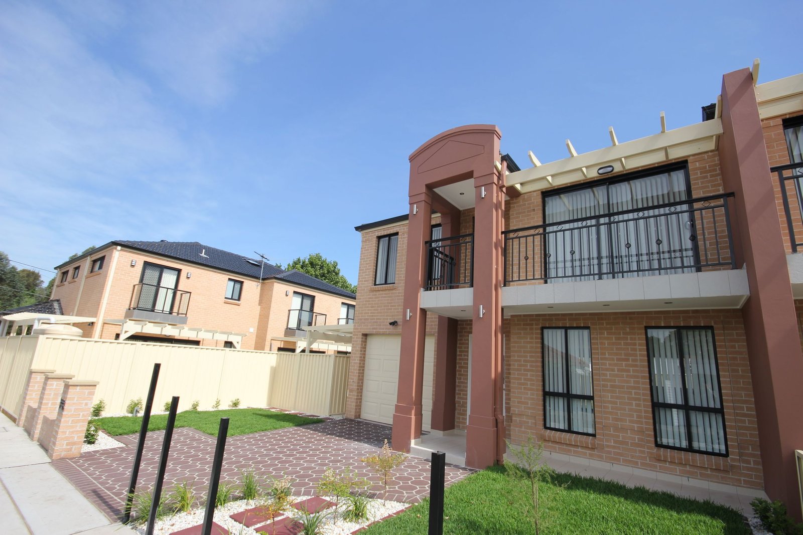 1 Green Lane KOGARAH 1