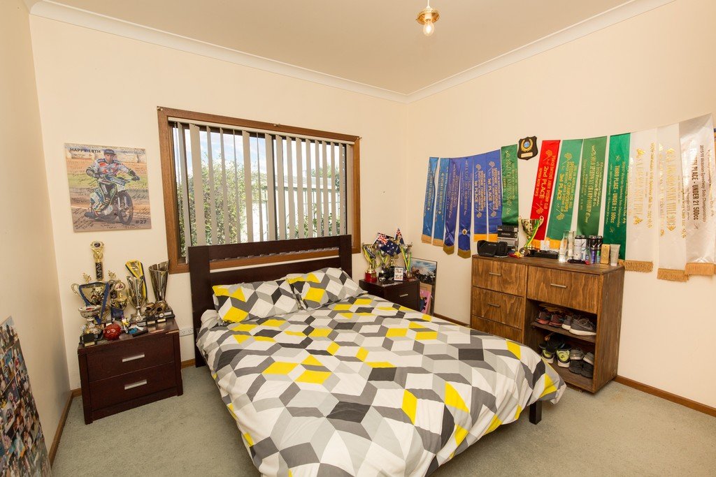 1 Grelis Court RED CLIFFS 7