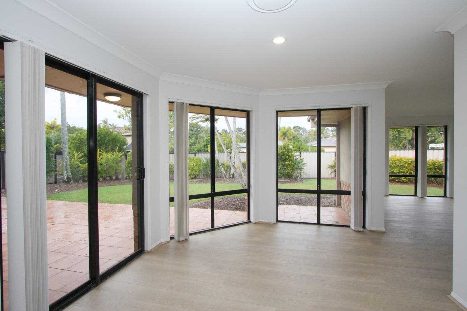1 Gumleaf Drive MOLENDINAR 6
