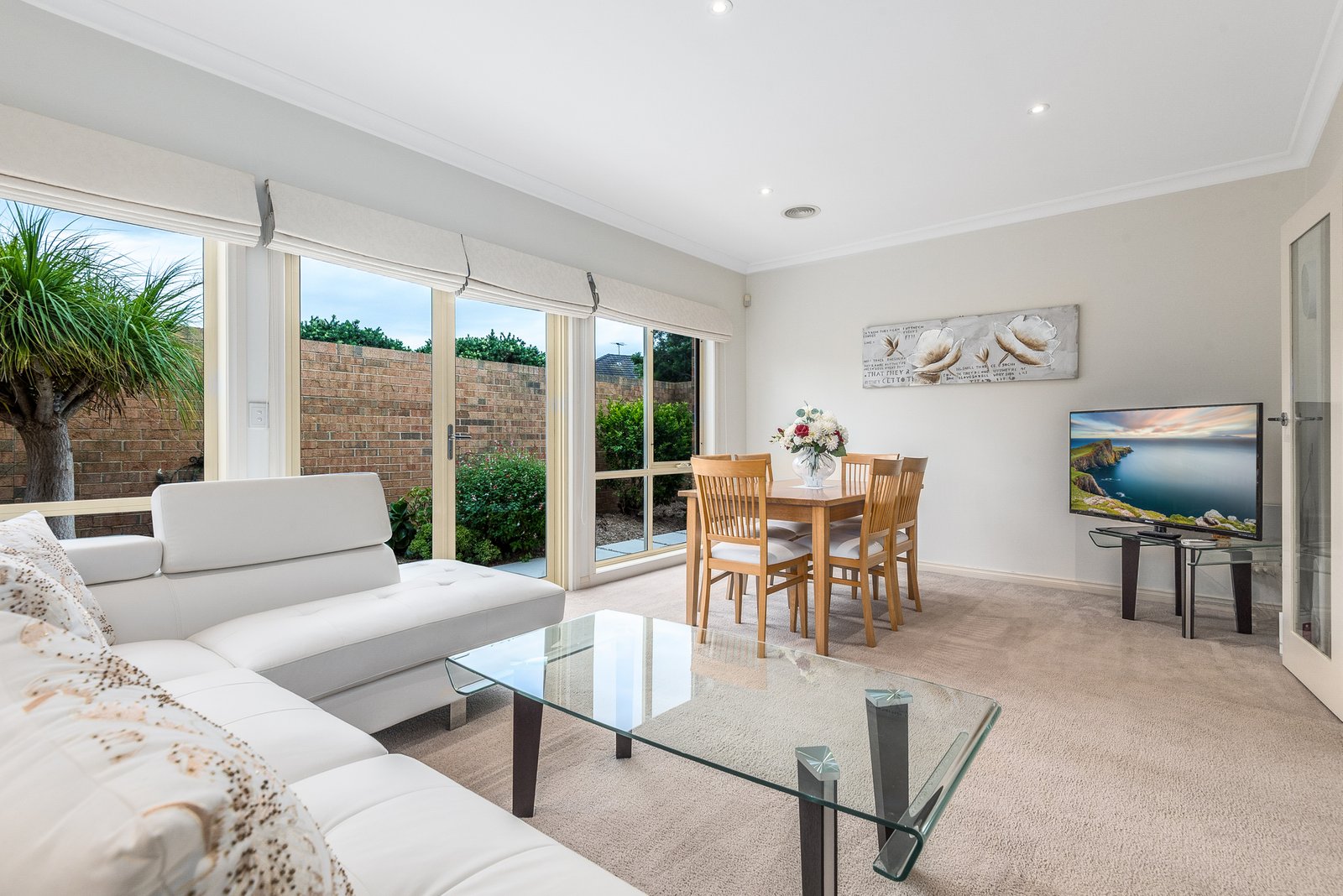 Gallery: 1 Gumtree Court