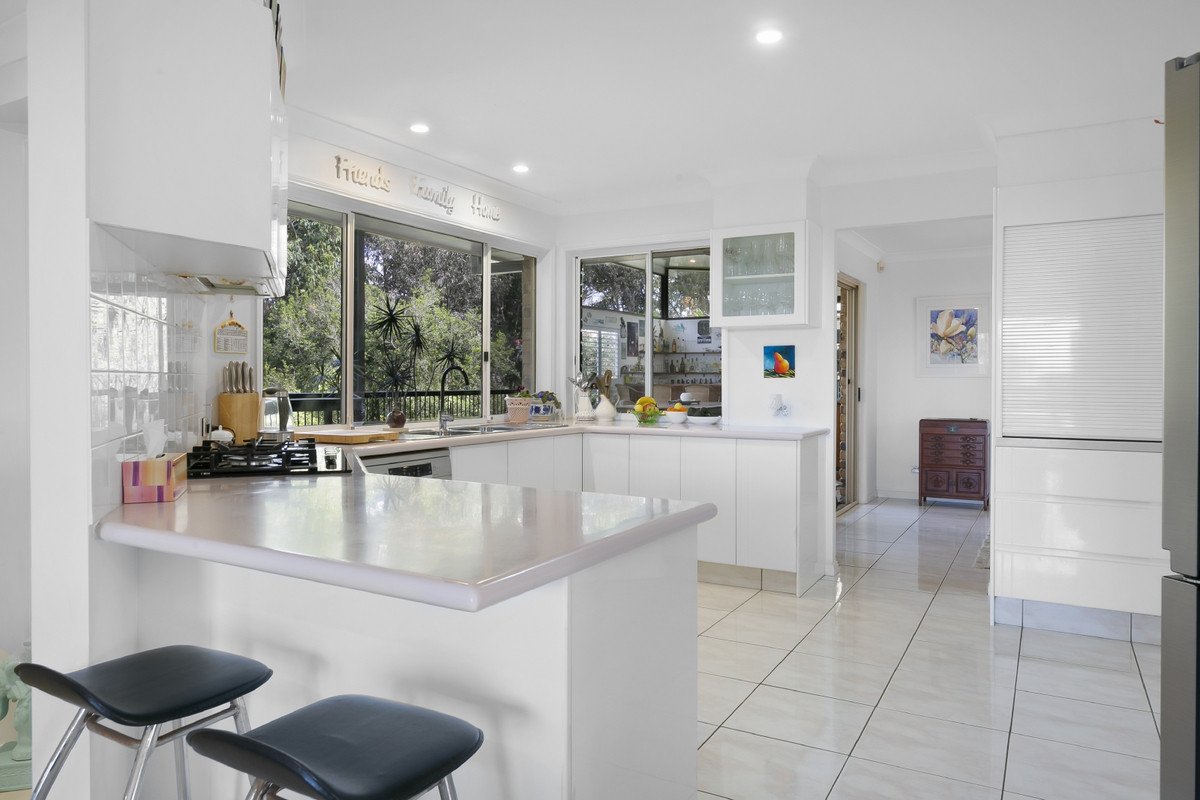1 Harmes Place Tallebudgera 11