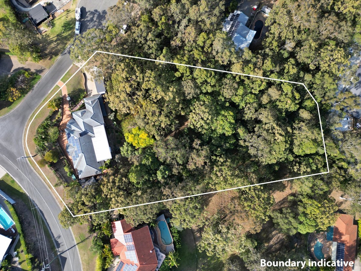 1 Harmes Place Tallebudgera 34