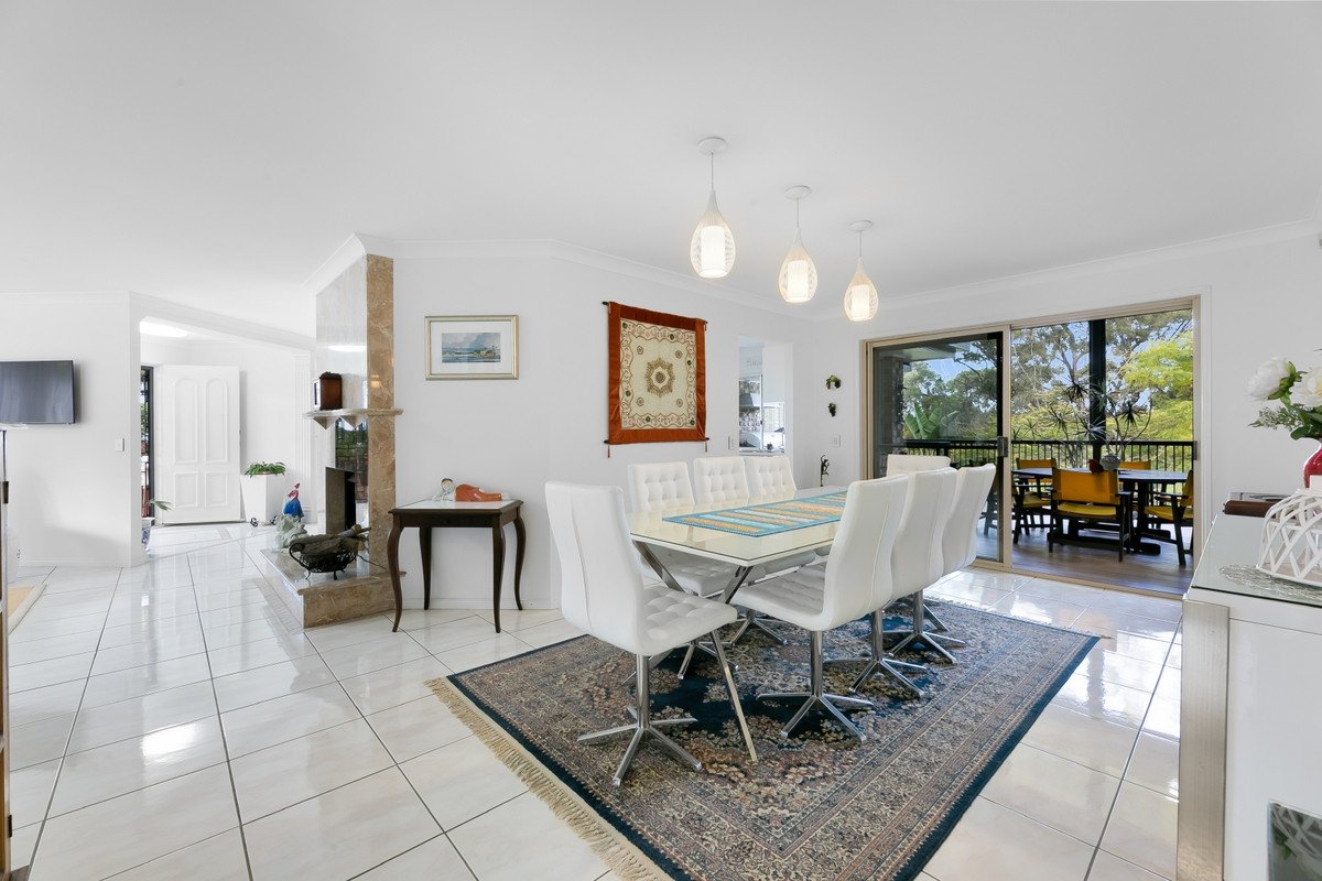 1 Harmes Place Tallebudgera 9