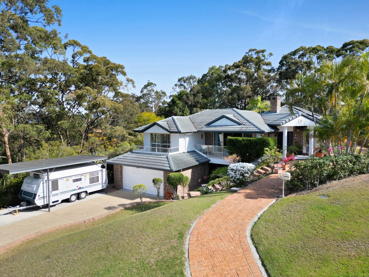 1 Harmes Place Tallebudgera 33