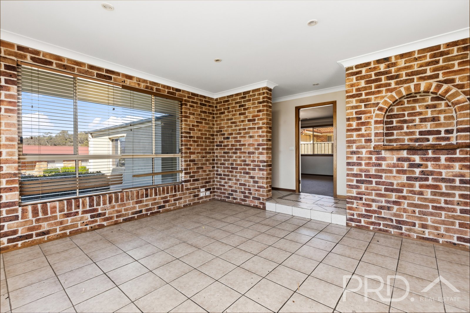 1 Harris Street TUMUT 5