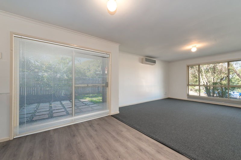 1 Hauff Close EAGLEBY 2