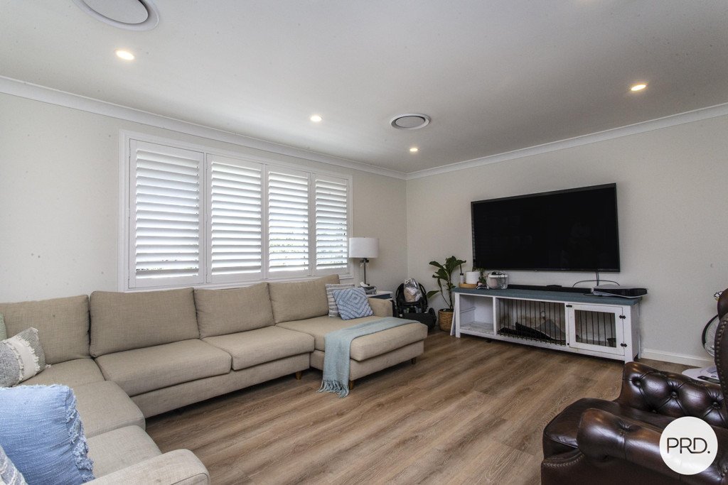 1 Hazel Cl  Cranebrook 3