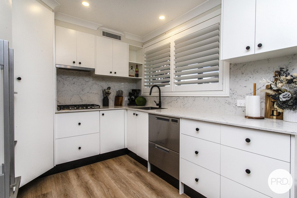 1 Hazel Cl  Cranebrook 6