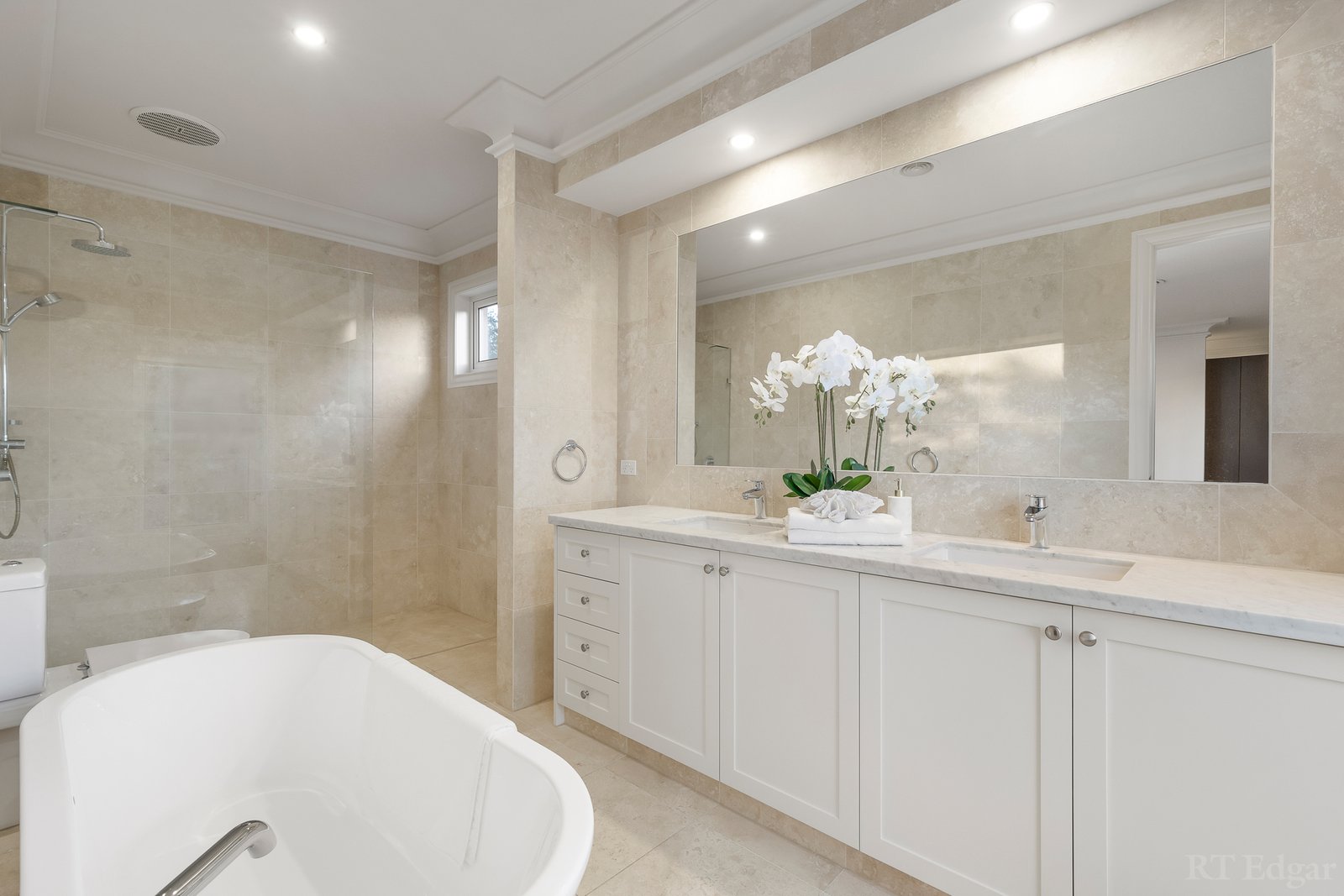 Real Estate and Property in 1 Heather Street, Balwyn North, VIC