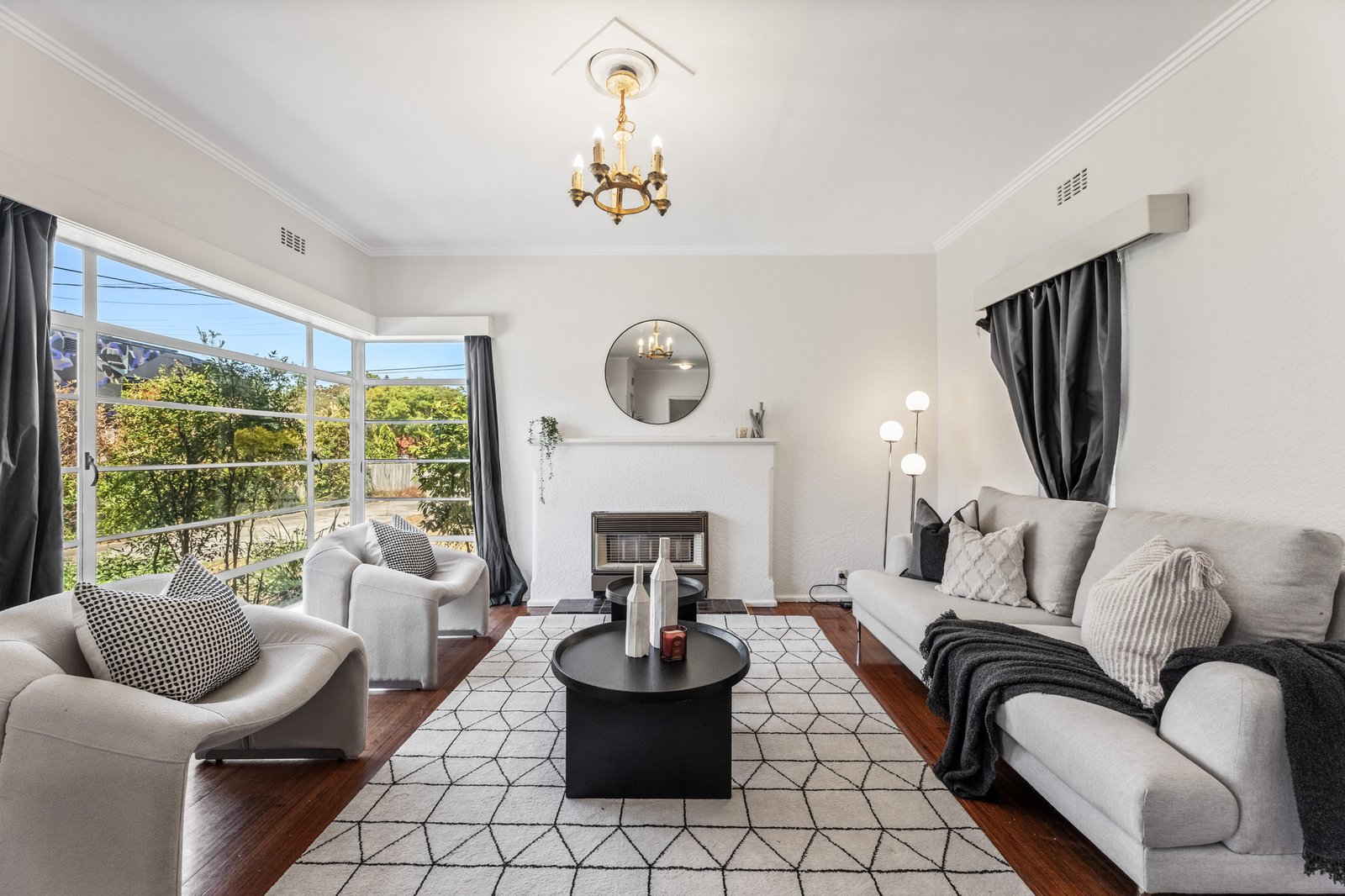 Gallery: 1 Hillston Road