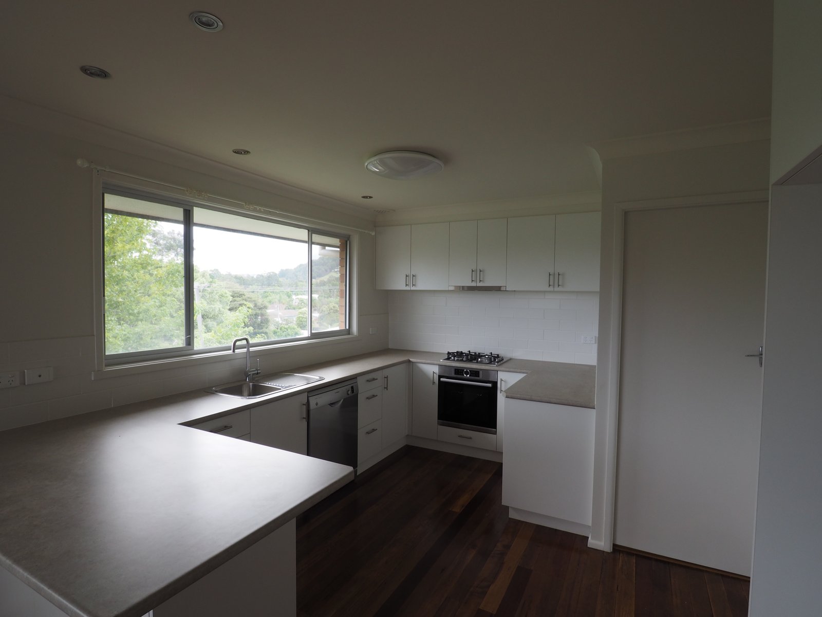 1 Hillview Crescent COFFS HARBOUR 4