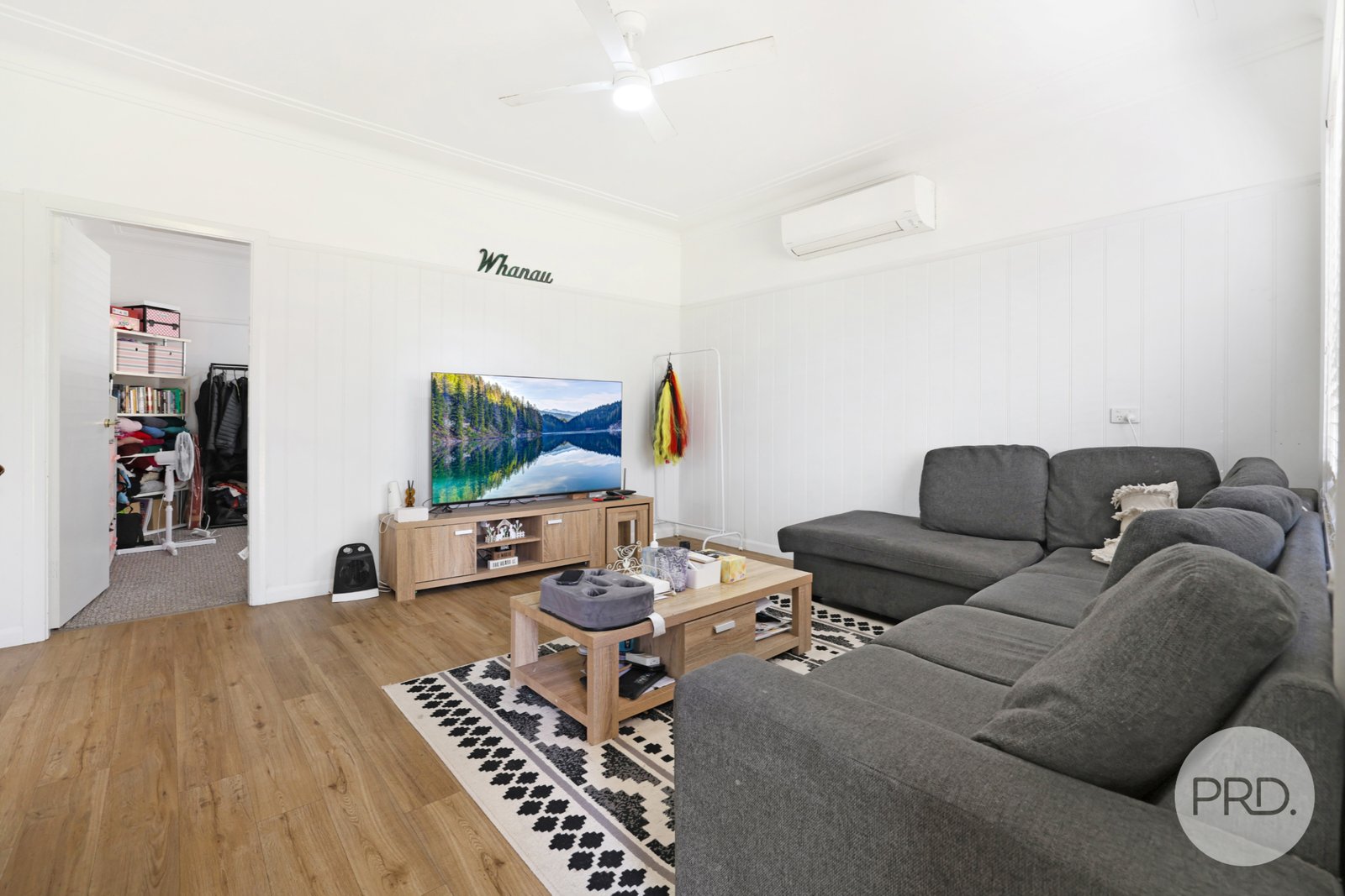 1 Hilton Street TAMWORTH 4