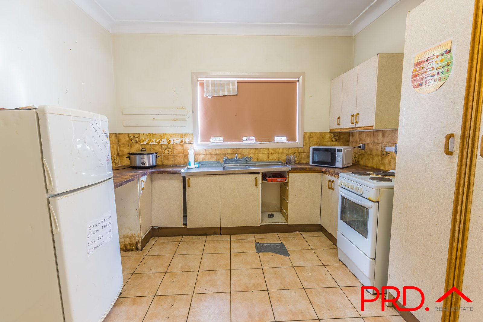 1 Hilton Street TAMWORTH 4