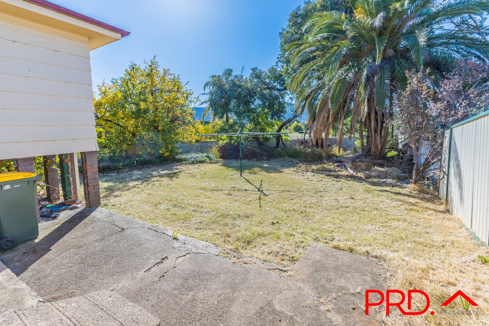 1 Hilton Street TAMWORTH 9