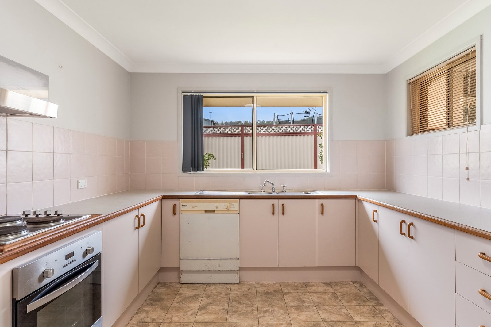 1 Hogan Lane KYOGLE 9