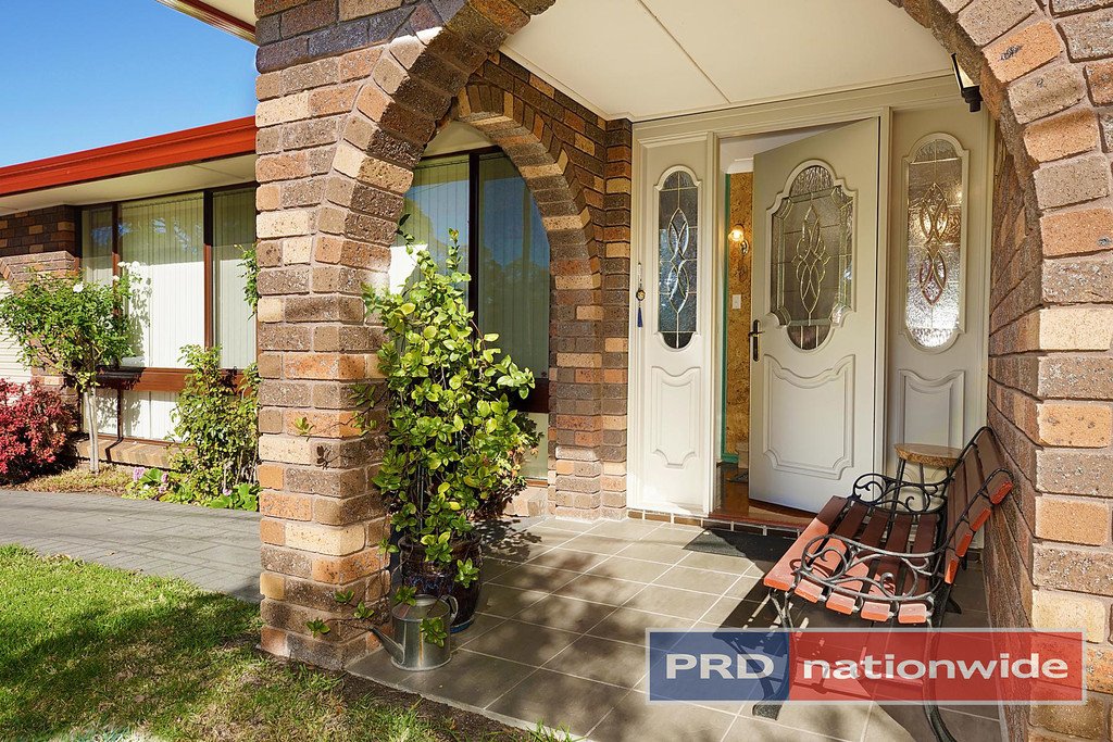 1 Holt Court PENRITH 2