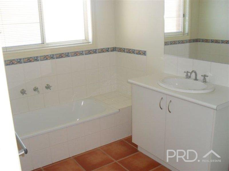 1 Homebush Court MILDURA 5