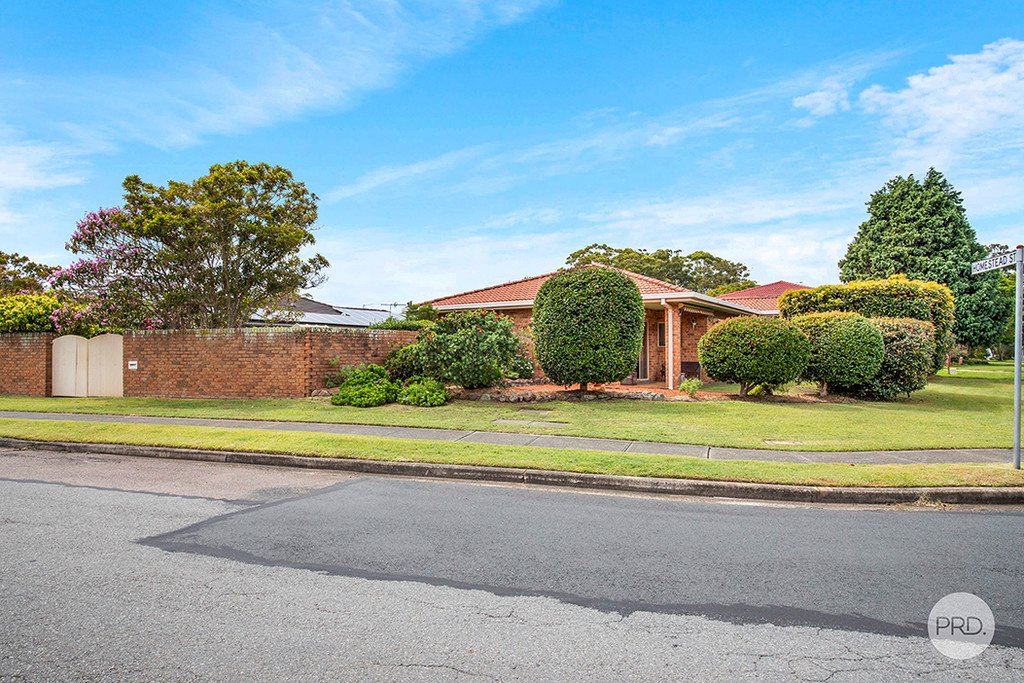 1 Homestead Street SALAMANDER BAY 19