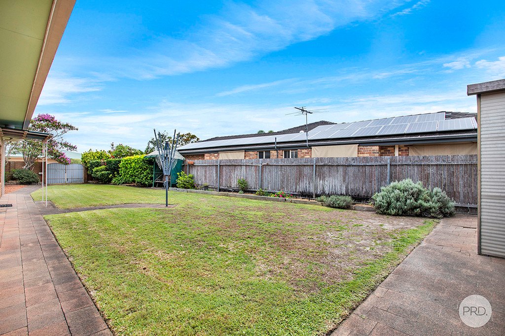 1 Homestead Street SALAMANDER BAY 25