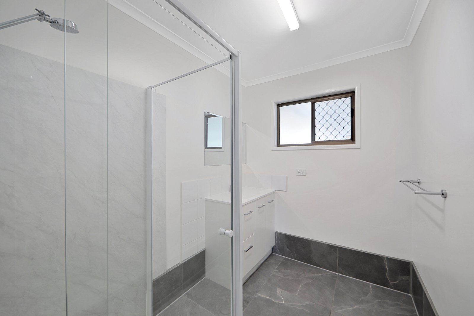 1 Howard Street URANGAN 16