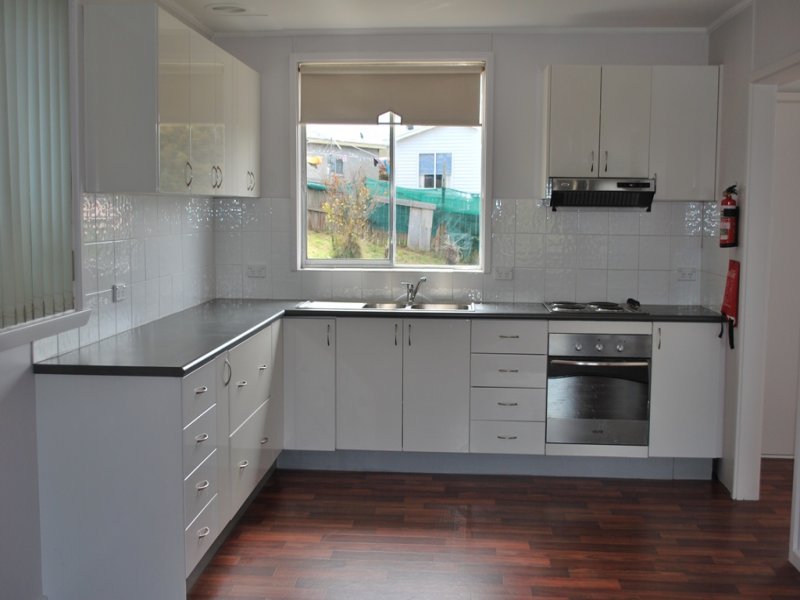 1 Irandi Street MORNINGTON 1