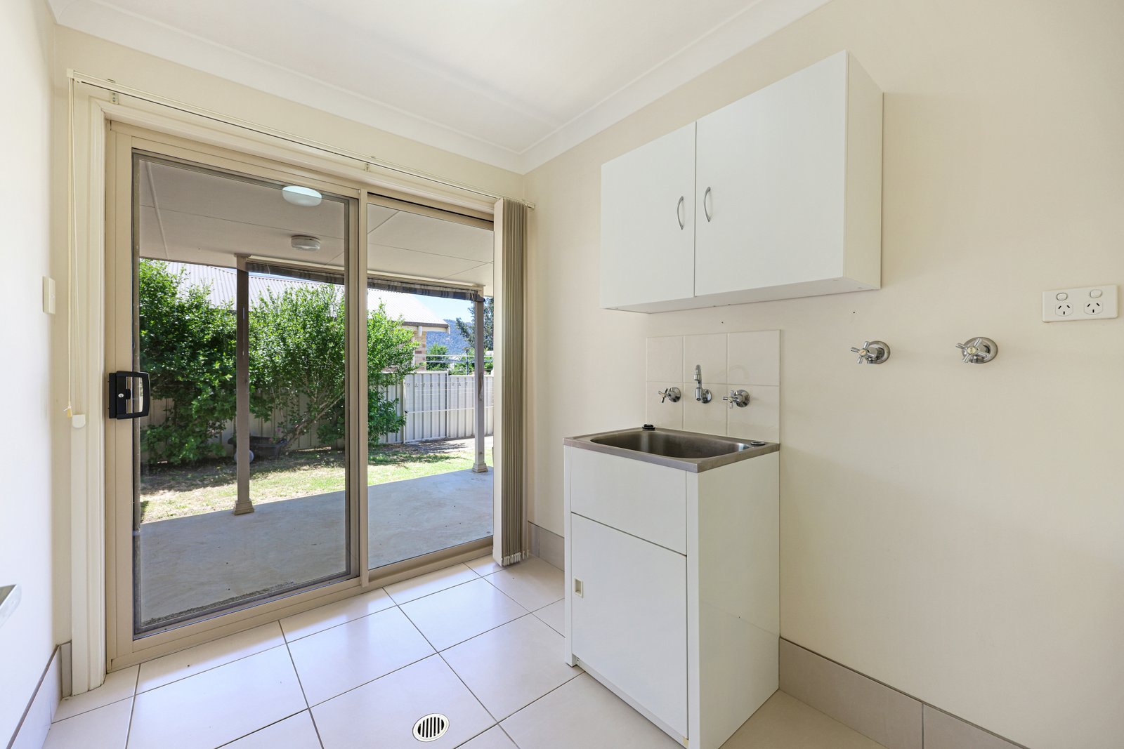 1 Iris Close KOOTINGAL 11