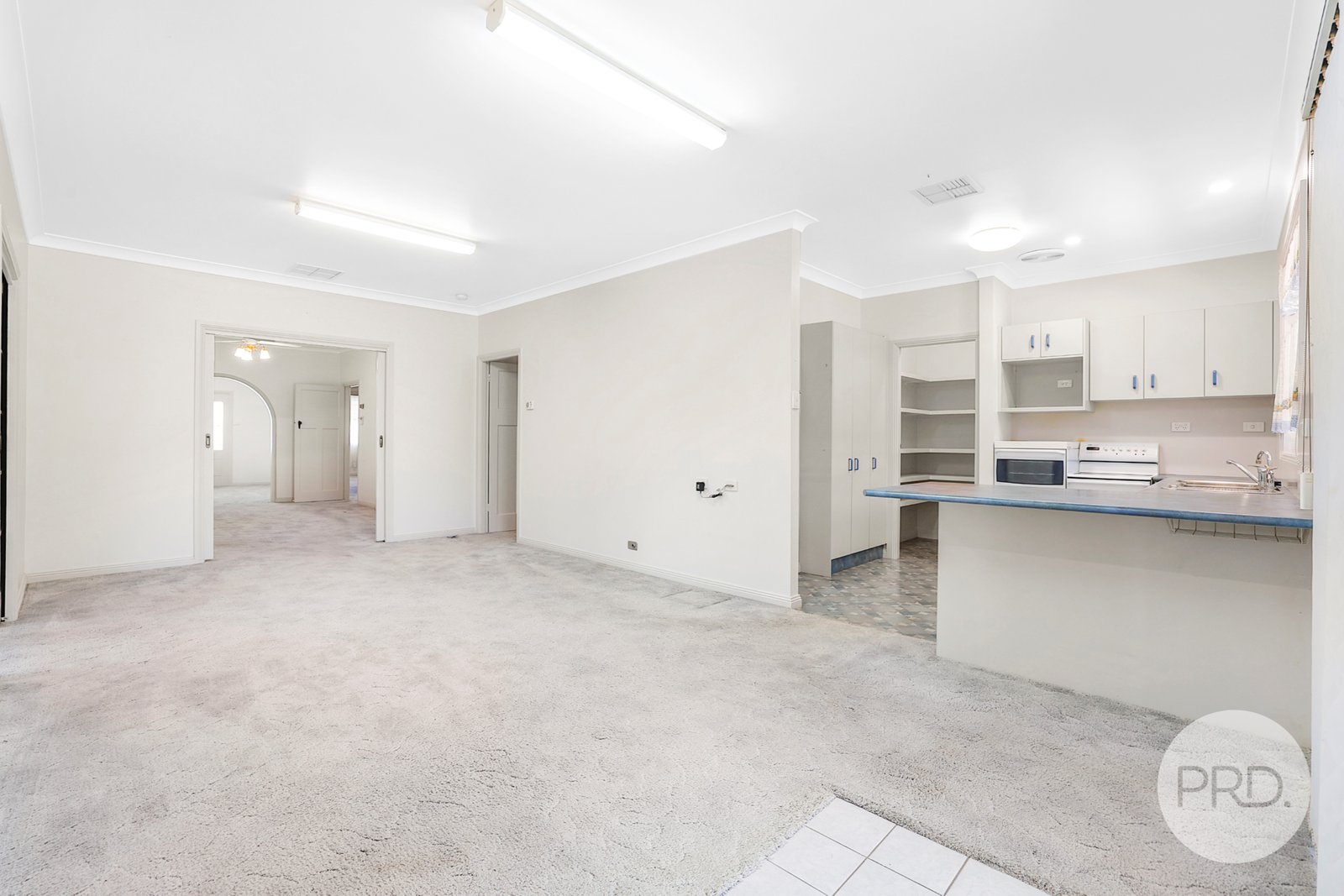 1 Irvine Street KOOTINGAL 7