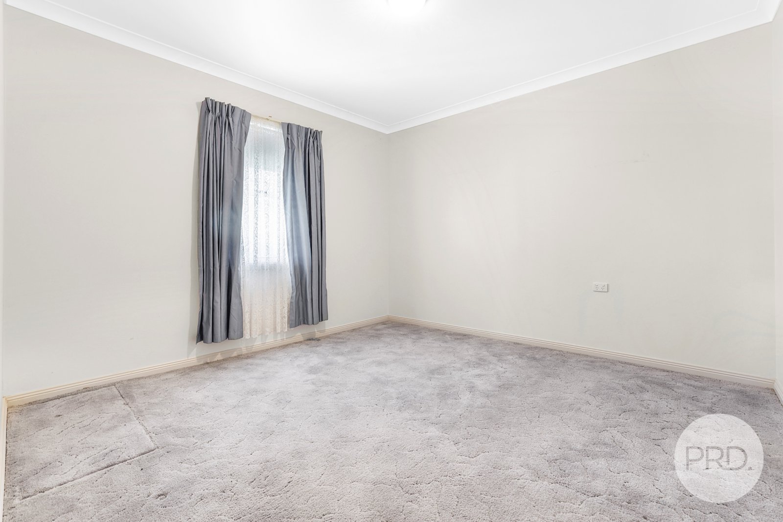 1 Irvine Street KOOTINGAL 13
