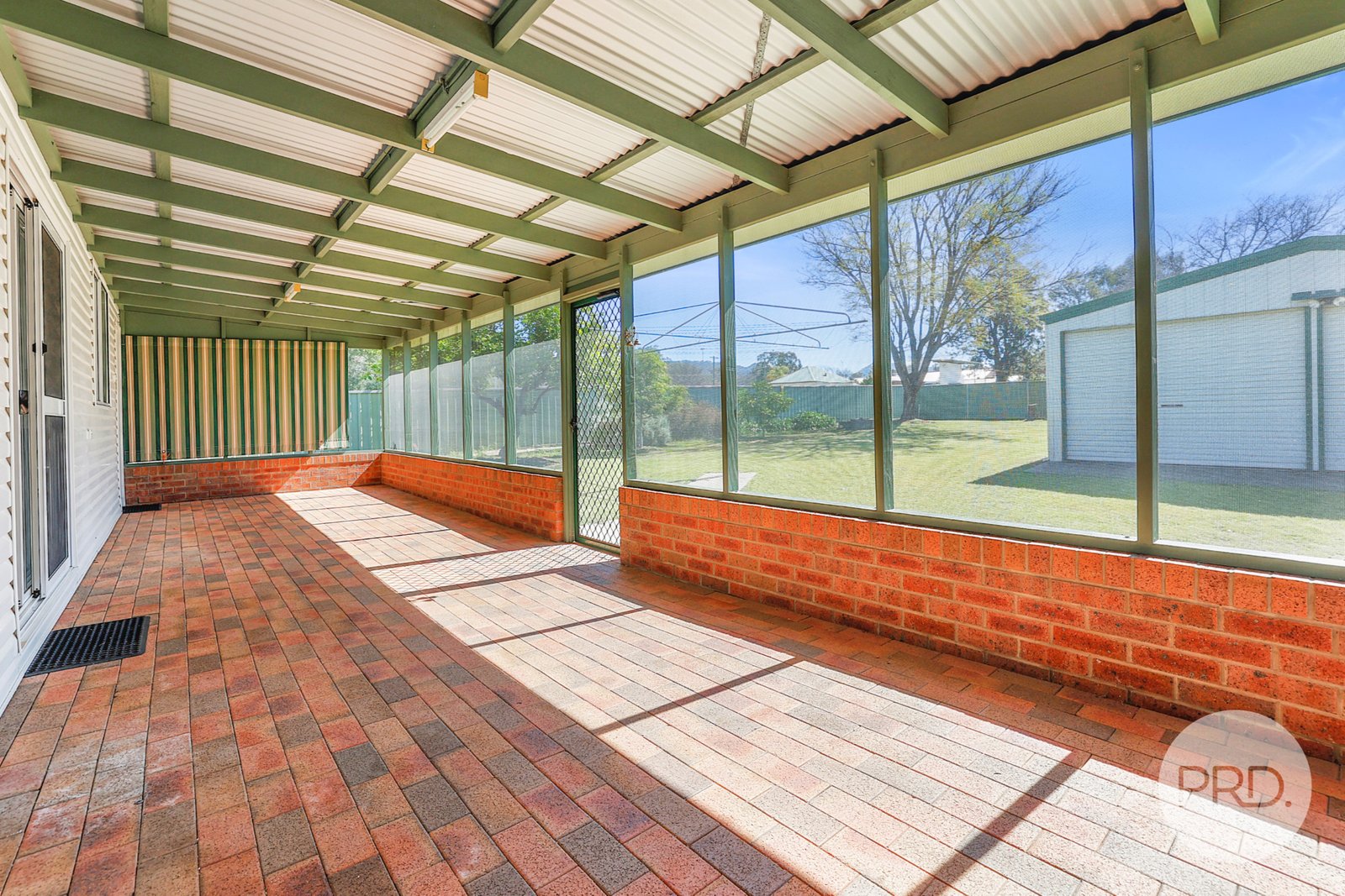 1 Irvine Street KOOTINGAL 16