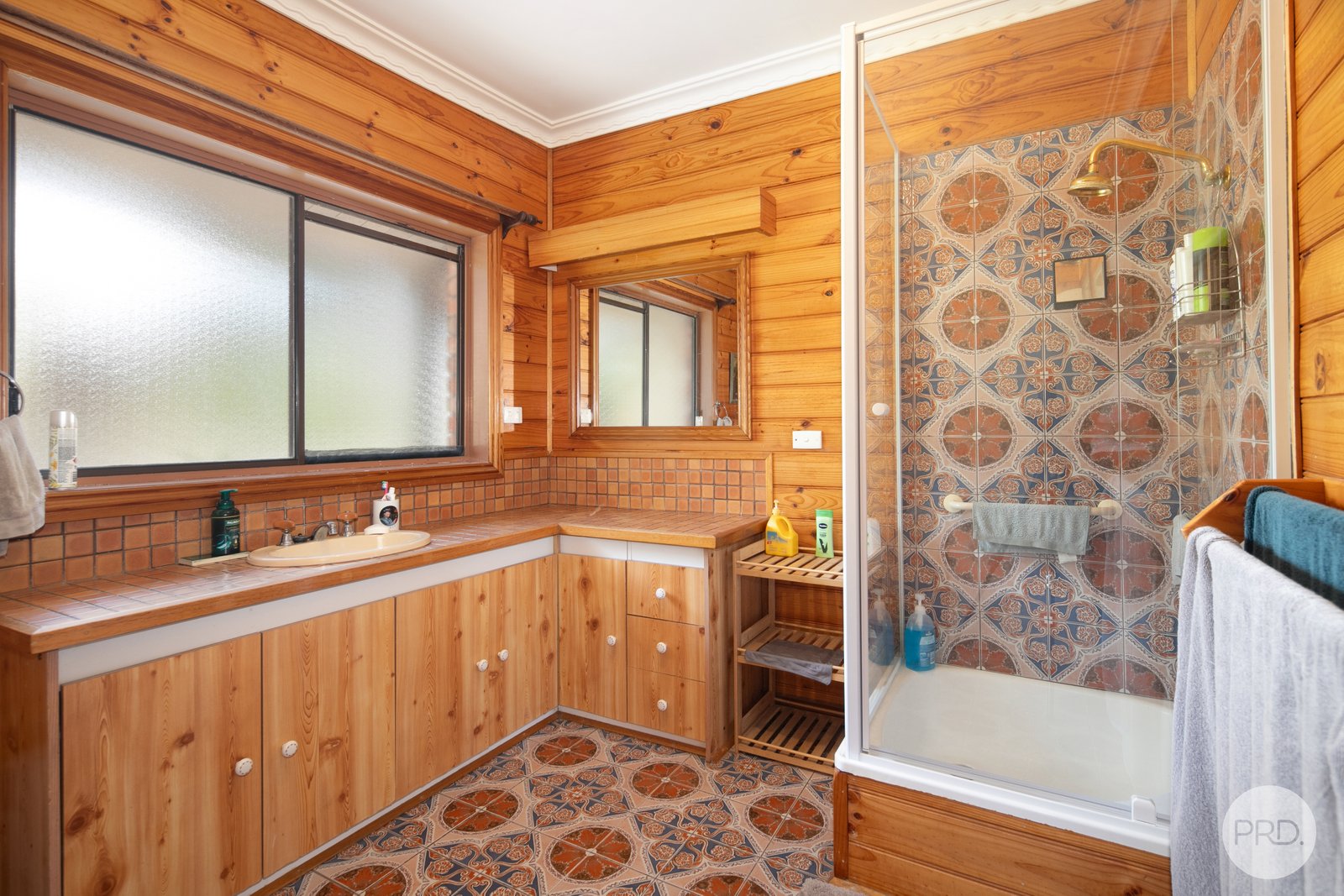 1 Island Street CLUNES 7