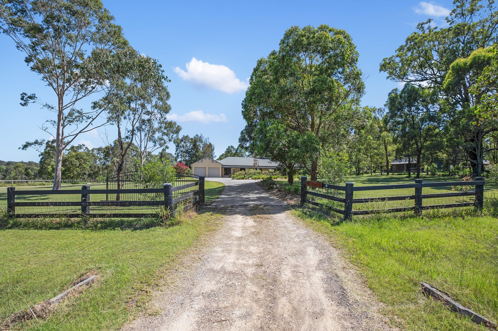 1 Jack James Close BUTTERWICK 4